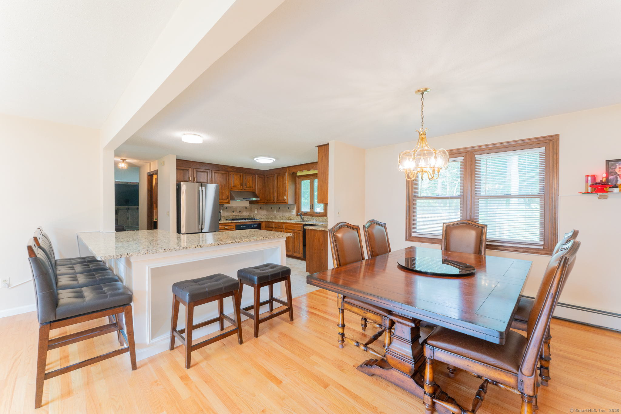 South Windsor, Connecticut 06074, United States, 4 Bedrooms Bedrooms, ,3 BathroomsBathrooms,Residential,Active,186519