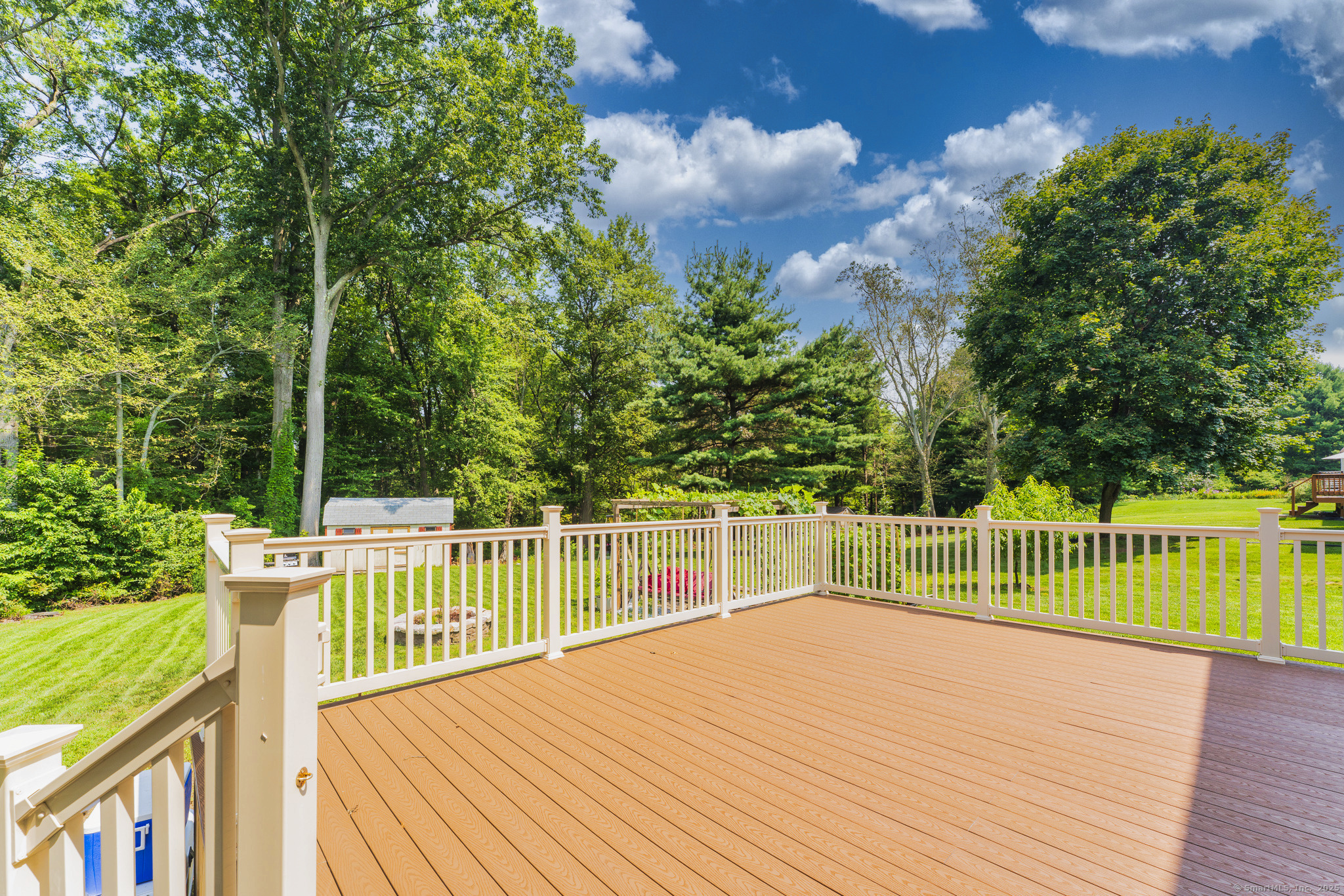 South Windsor, Connecticut 06074, United States, 4 Bedrooms Bedrooms, ,3 BathroomsBathrooms,Residential,Active,186519