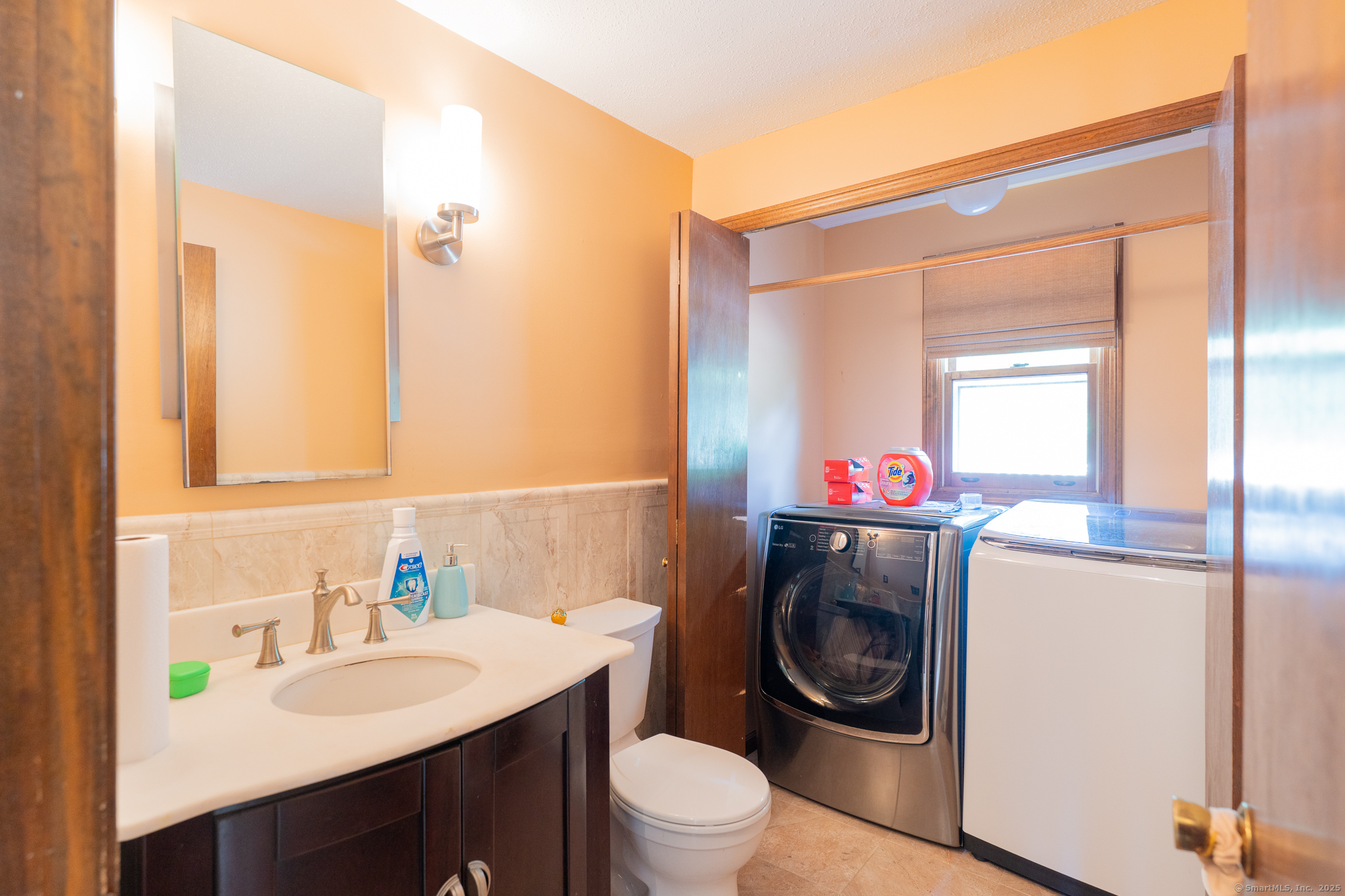 South Windsor, Connecticut 06074, United States, 4 Bedrooms Bedrooms, ,3 BathroomsBathrooms,Residential,Active,186519