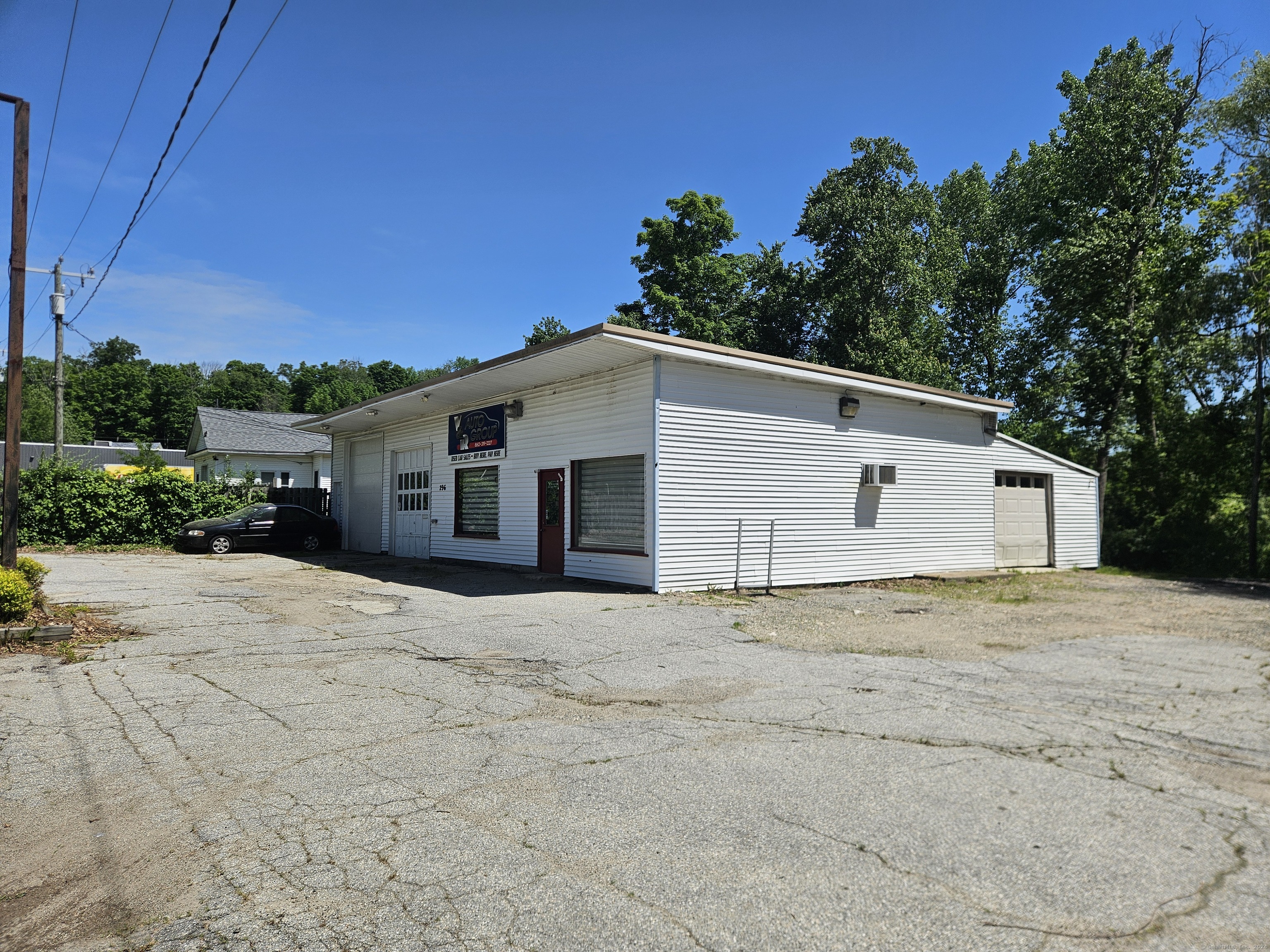 296 Putnam Road
