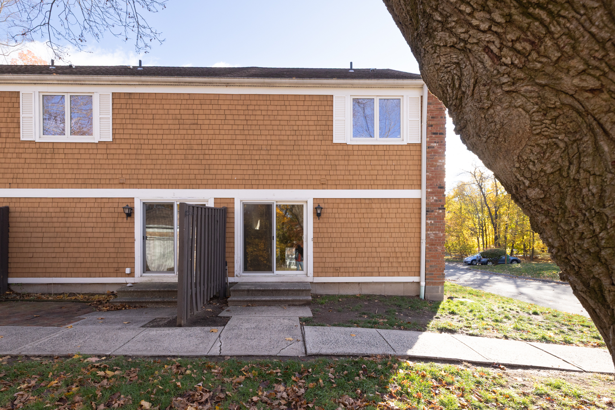 39 Farmington Avenue B4