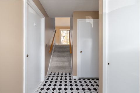 Tiny photo for 39 Farmington Avenue #B4, Plainville, CT 06062 (MLS # 24139604)