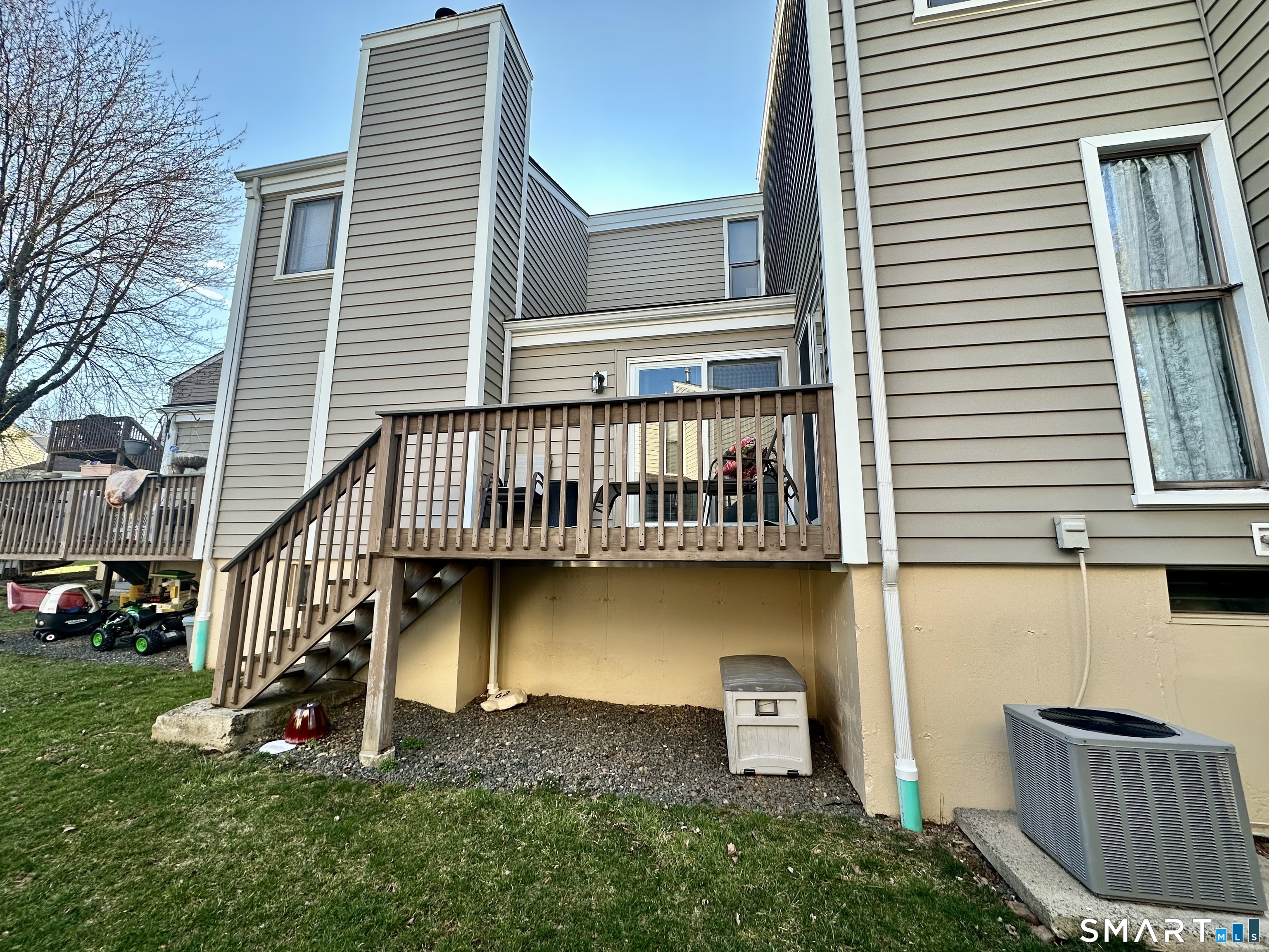 62 Monticello Drive 62