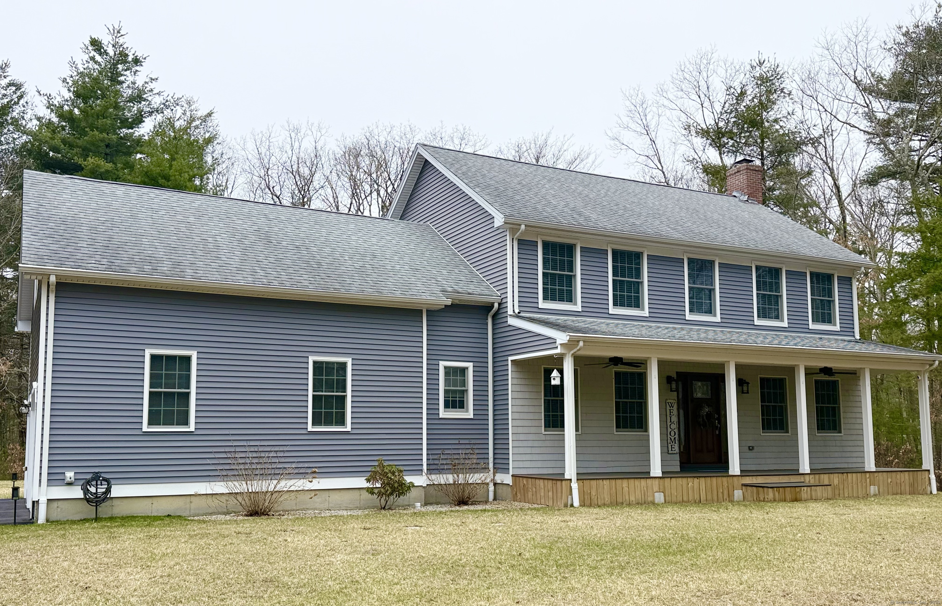 Bailey Hill Road, Killingly, Connecticut - 4 Bedrooms  
3 Bathrooms  
6 Rooms - 
