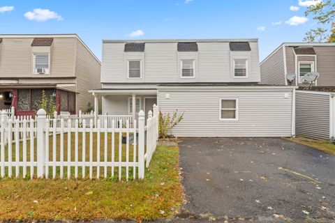 59 Inverness Lane Middletown CT 06457
