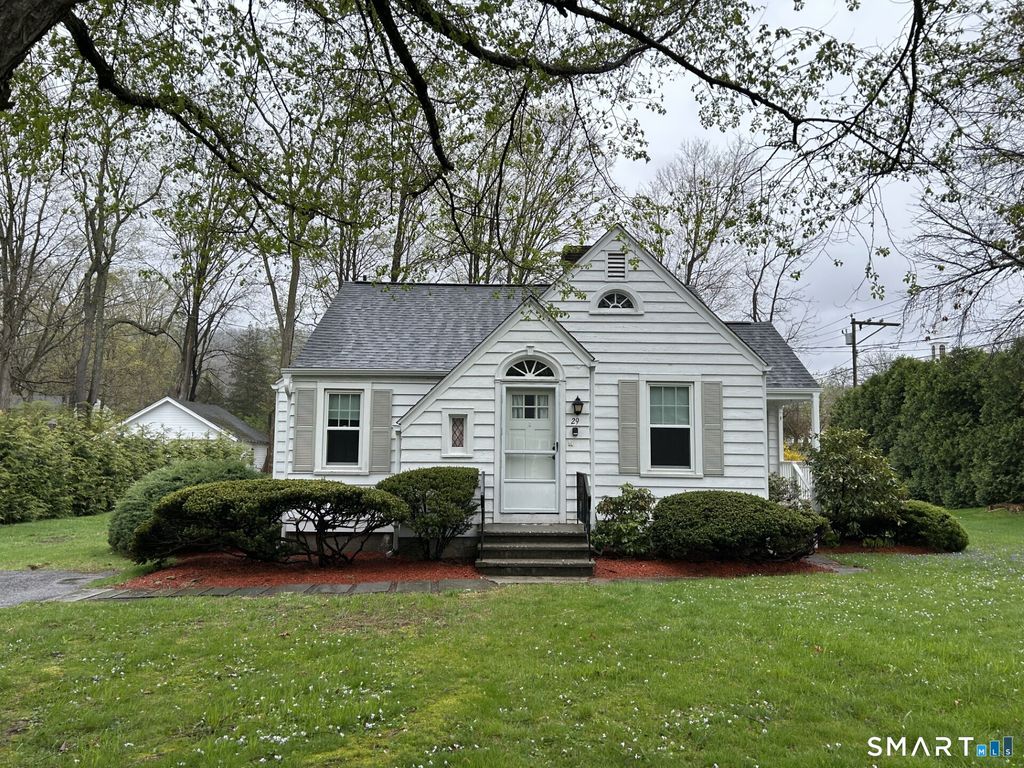 Photo of 29 Elizabeth Street, Kent, CT 06757 (MLS # 24168595)
