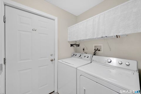 Tiny photo for 81 Lakeview Heights, Tolland, CT 06084 (MLS # 24166524)