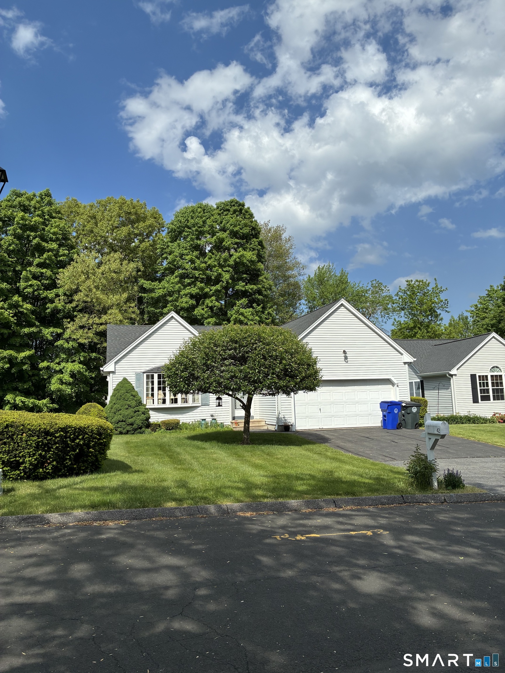 42 Pondside Lane