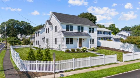 Photo of 15 Barton Road, Fairfield, CT 06824 (MLS # 24134982)