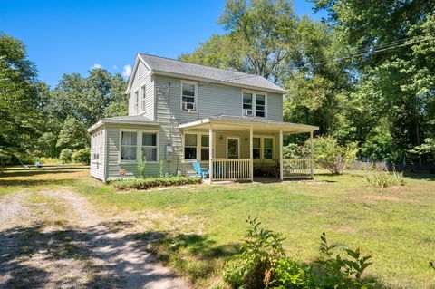 170 Raymond Hill Road Montville CT 06382