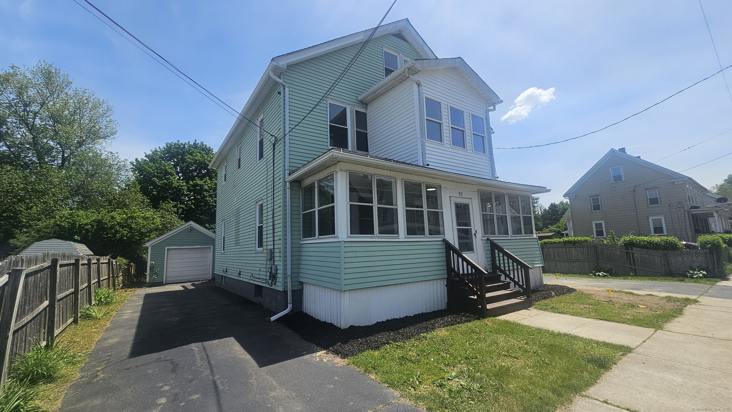 82 Windsor Street