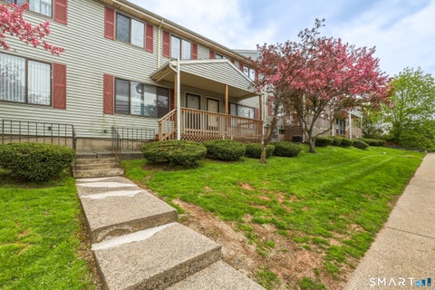 Condo For Sale - 151 Newington Avenue #3B<br/> New Britain, CT 06051