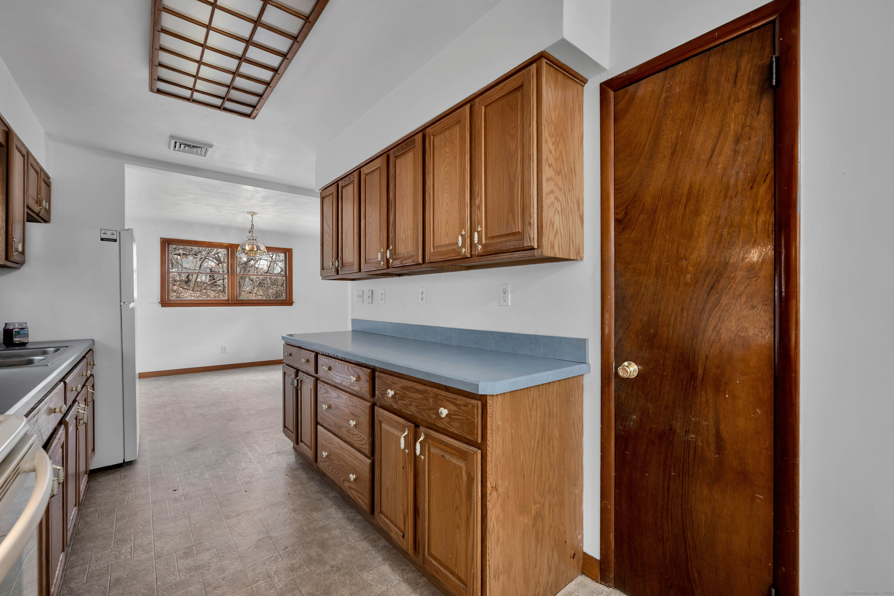 73 Borough Street, Torrington, Connecticut image 9