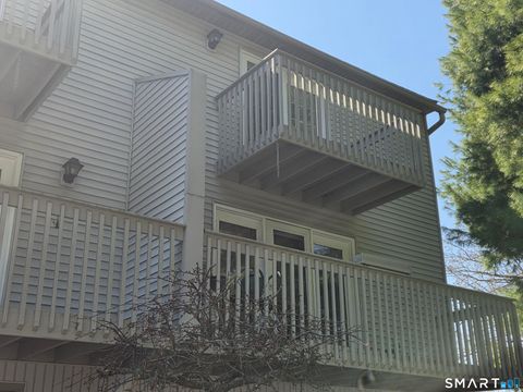 Tiny photo for 20 Wolf Hill Road #5-H, Wolcott, CT 06716 (MLS # 24166405)