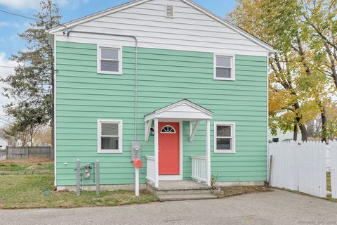 Photo of 366 Columbus Avenue, Stratford, CT 06615 (MLS # 24140470)