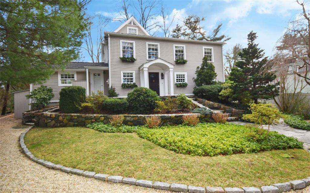 Photo 1 of 15 Sunswyck Road, Darien, Connecticut, $1,255,000, Web #: 99168859