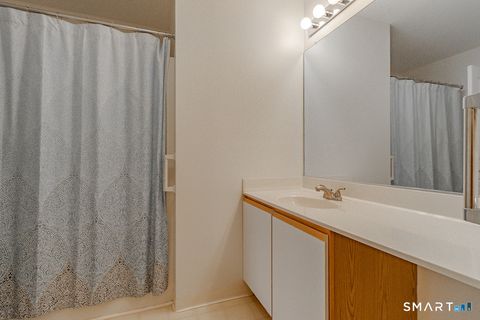 Tiny photo for 872 Glacier Way #872, Southington, CT 06489 (MLS # 24160460)