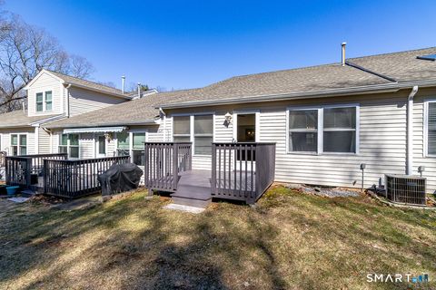 Tiny photo for 872 Glacier Way #872, Southington, CT 06489 (MLS # 24160460)