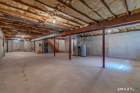 Tiny photo for 872 Glacier Way #872, Southington, CT 06489 (MLS # 24160460)