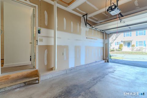 Tiny photo for 872 Glacier Way #872, Southington, CT 06489 (MLS # 24160460)