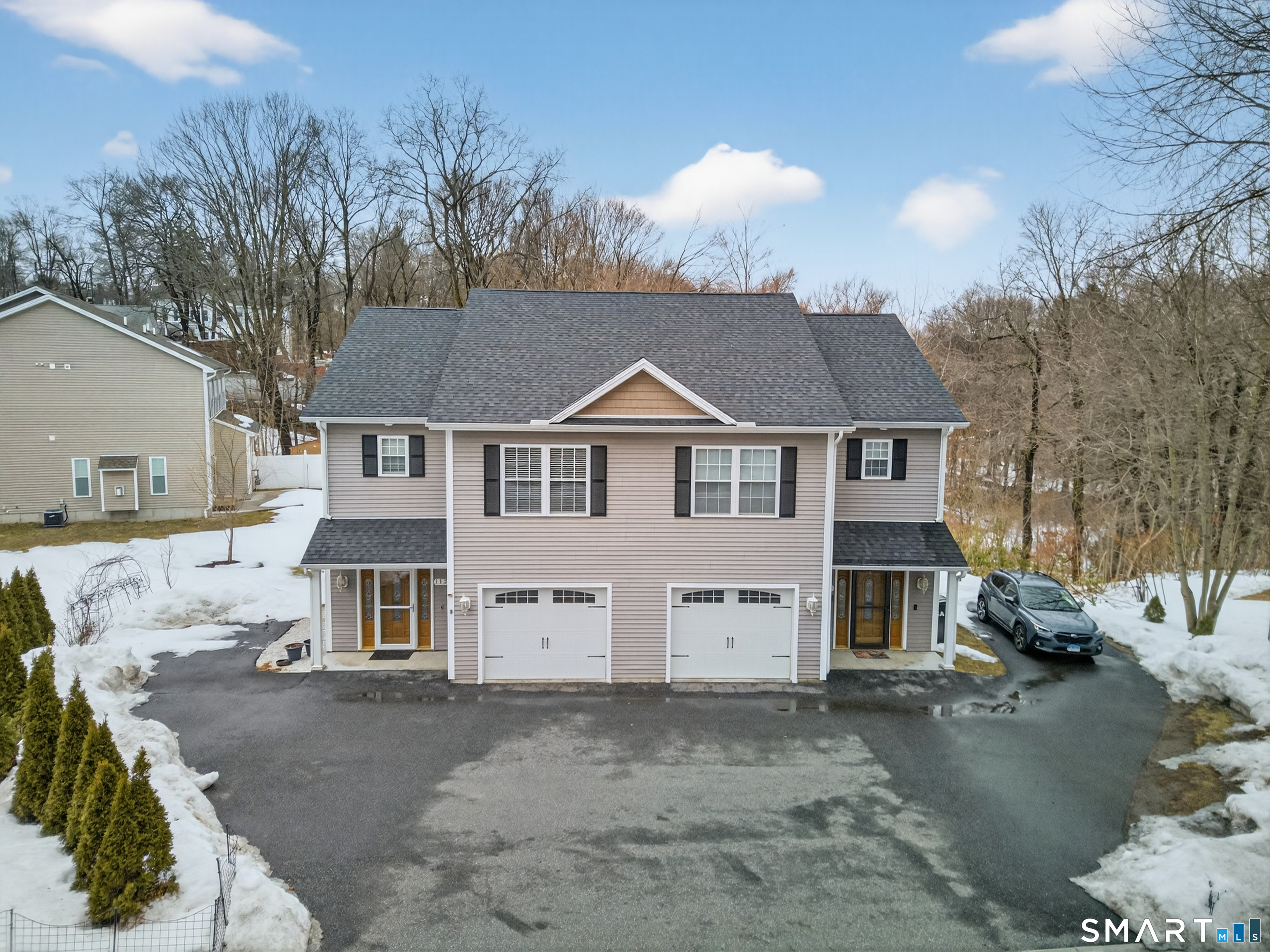 112 Woodruff Avenue B