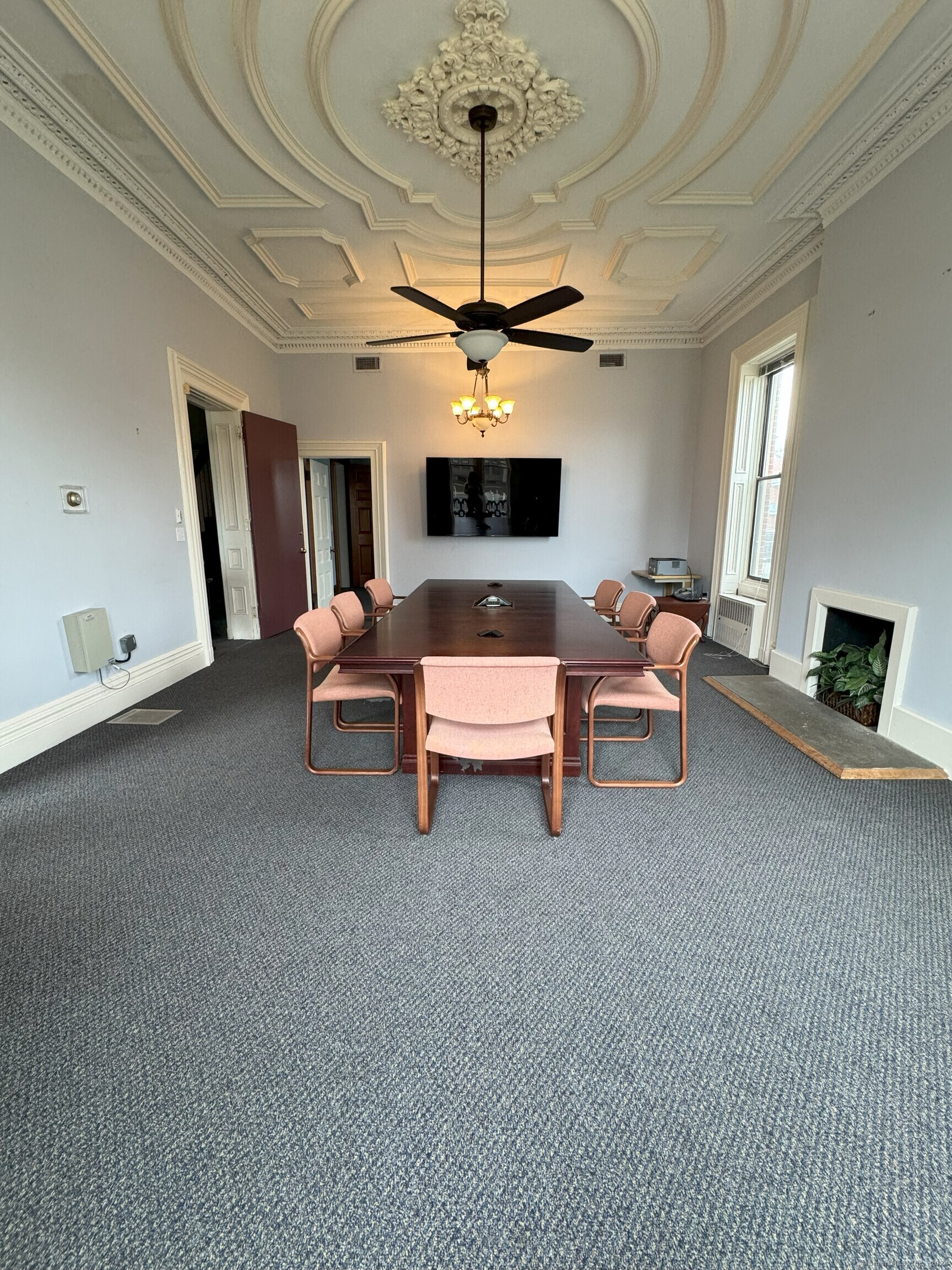 Hartford, Connecticut 06114, United States, ,Residential,Active,57891