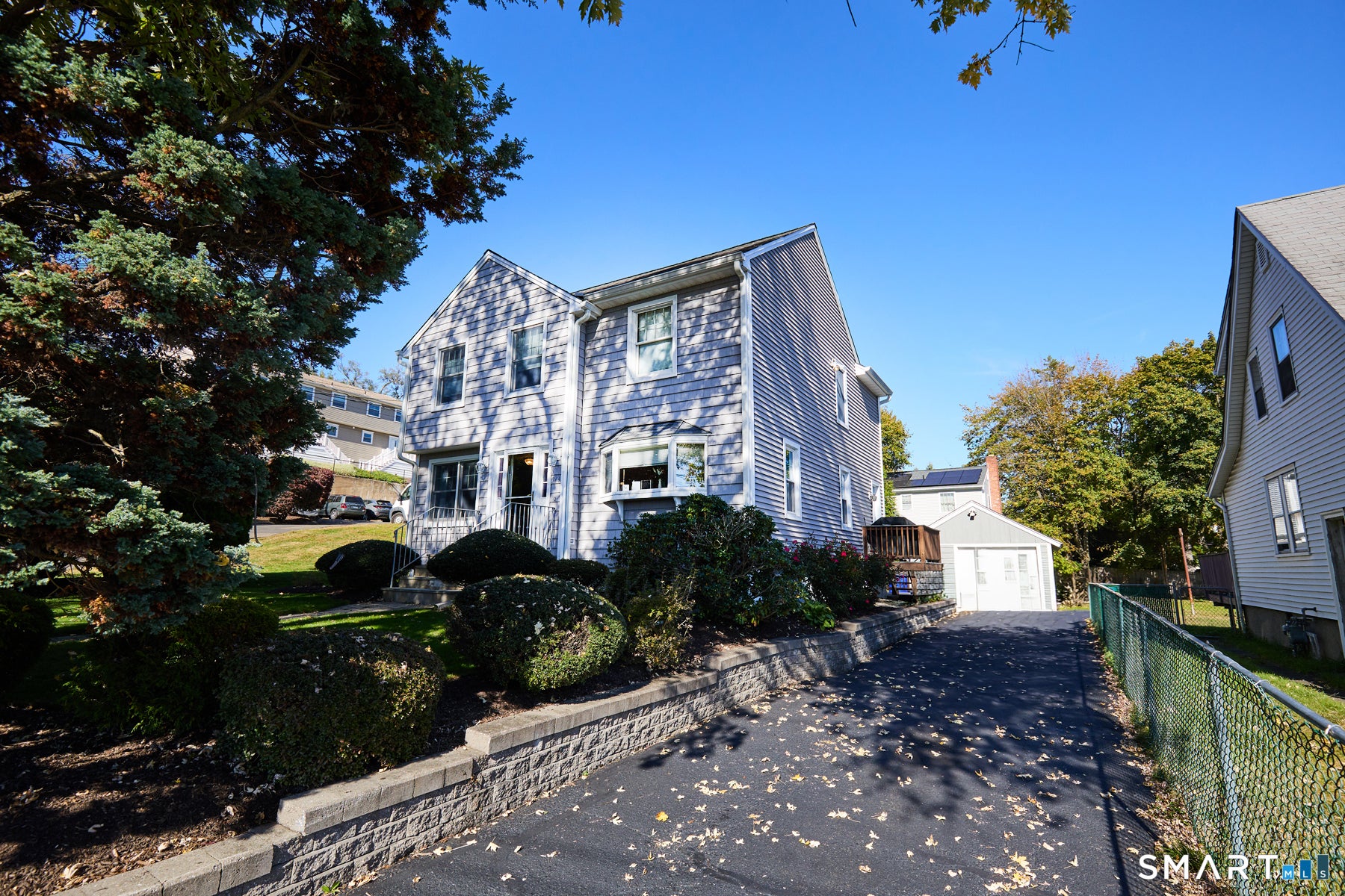 364 Halley Avenue