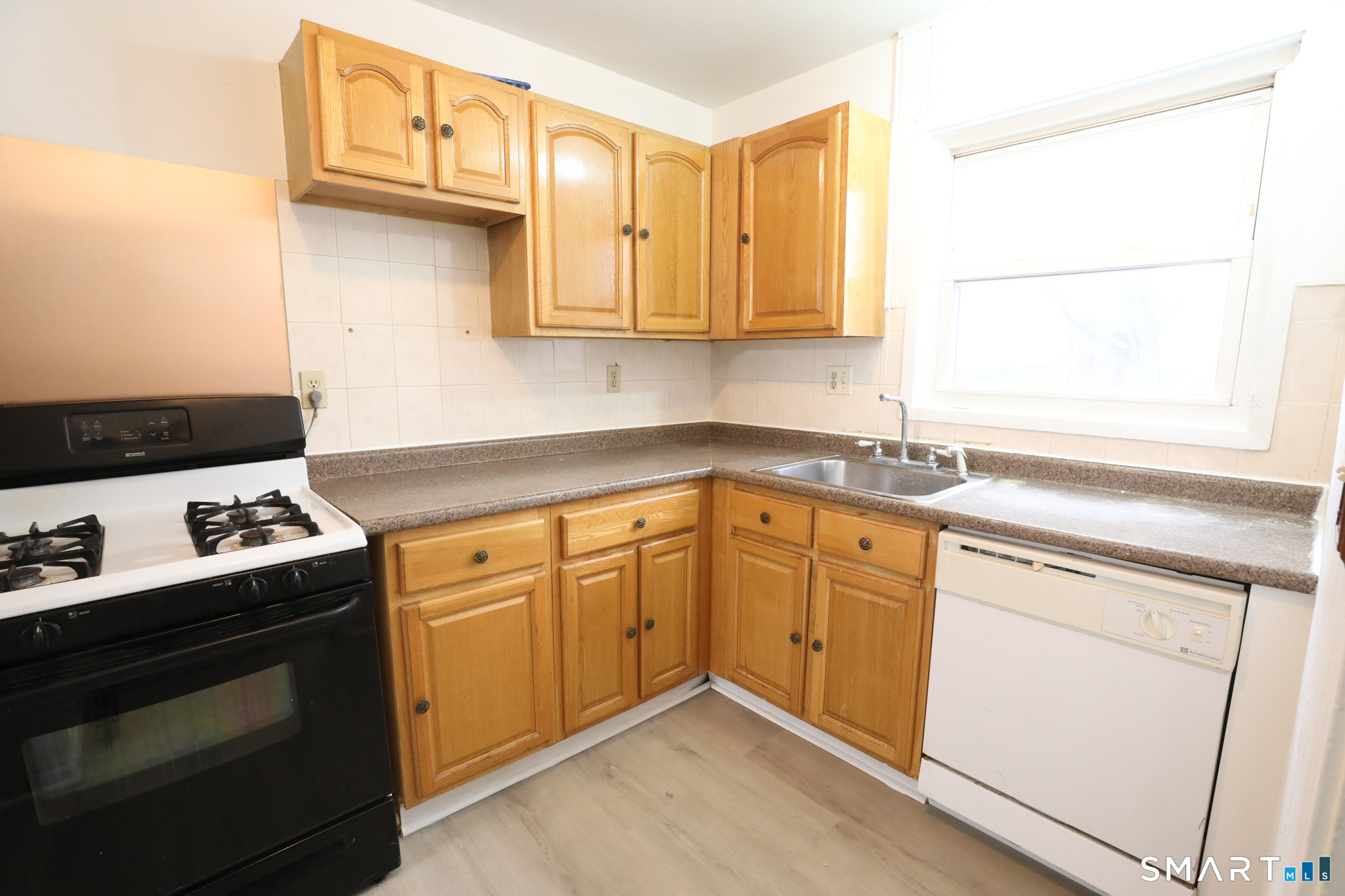 1 Camelot Drive APT 2