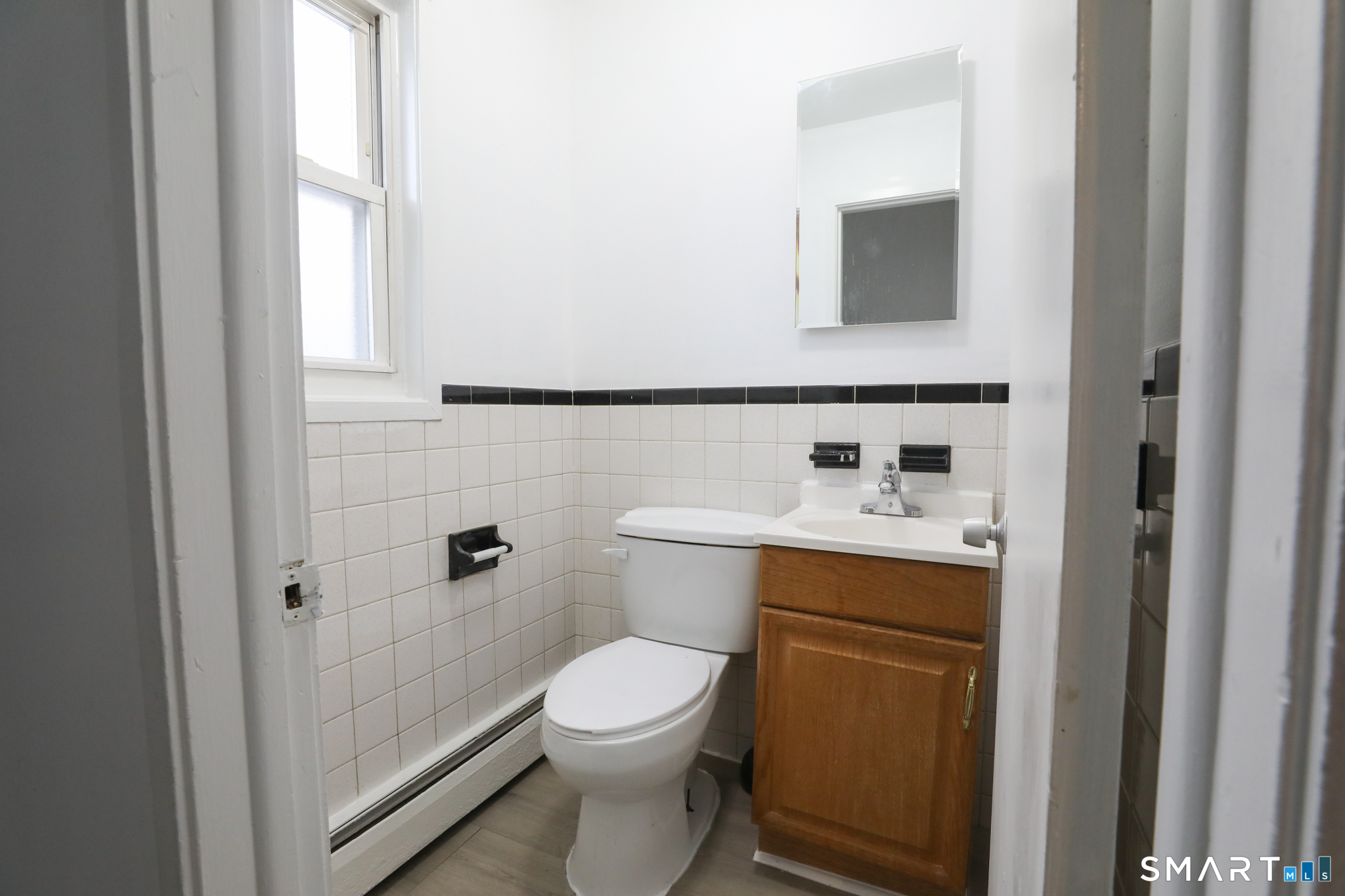 1 Camelot Drive APT 2