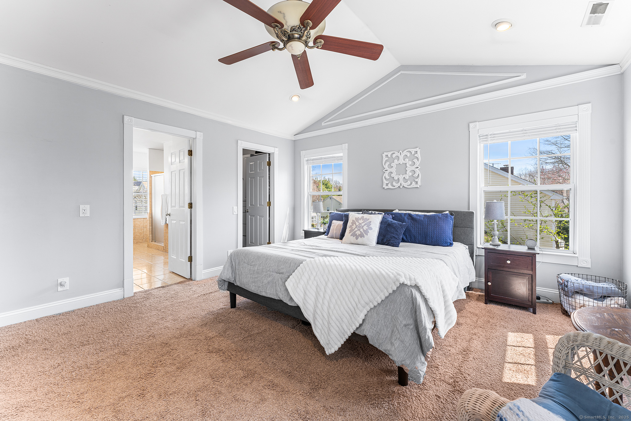 31 Lookout Hill Road, Milford, Connecticut image 22