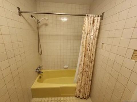 Tiny photo for 9 Woodland Avenue #APT B, Bloomfield, CT 06002 (MLS # 24135187)