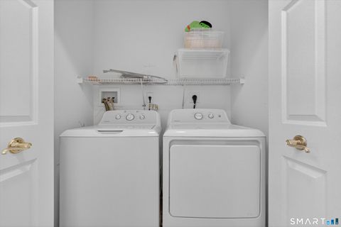 Tiny photo for 18 Tobins Court #18, Danbury, CT 06810 (MLS # 24165621)