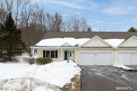 Tiny photo for 312 Spruce Hill Drive #312, Oxford, CT 06478 (MLS # 24156976)