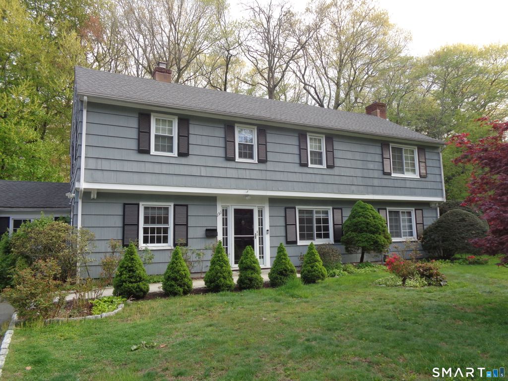 Photo of 151 Sun Dance Road, Stamford, CT 06905 (MLS # 24172119)