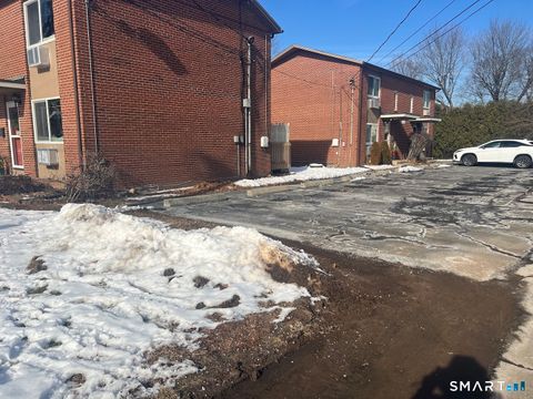 Tiny photo for 275 Pierremount Avenue #275, New Britain, CT 06053 (MLS # 24149902)