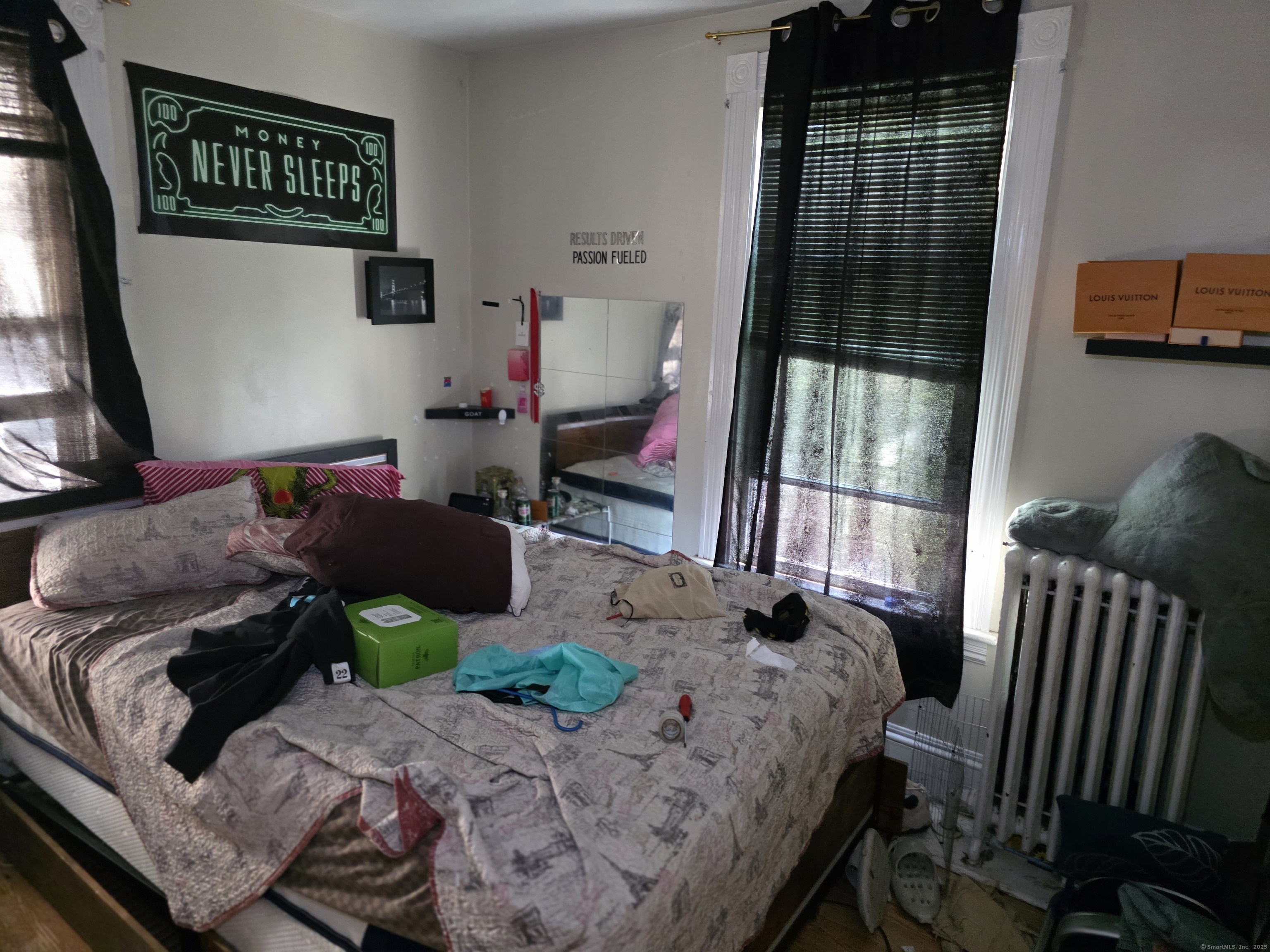 Bridgeport, Connecticut 06608, United States, 3 Bedrooms Bedrooms, ,2 BathroomsBathrooms,Residential,Active,162856