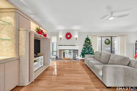 Tiny photo for 98 Heritage Village #A, Southbury, CT 06488 (MLS # 24145696)