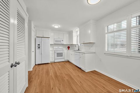 Tiny photo for 98 Heritage Village #A, Southbury, CT 06488 (MLS # 24145696)