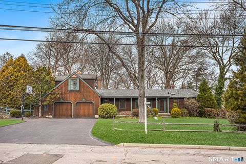 Photo of 104 Putting Green Road, Fairfield, CT 06825 (MLS # 24143276)