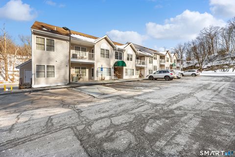 1215 Arganese Place 1215 Trumbull CT 06611