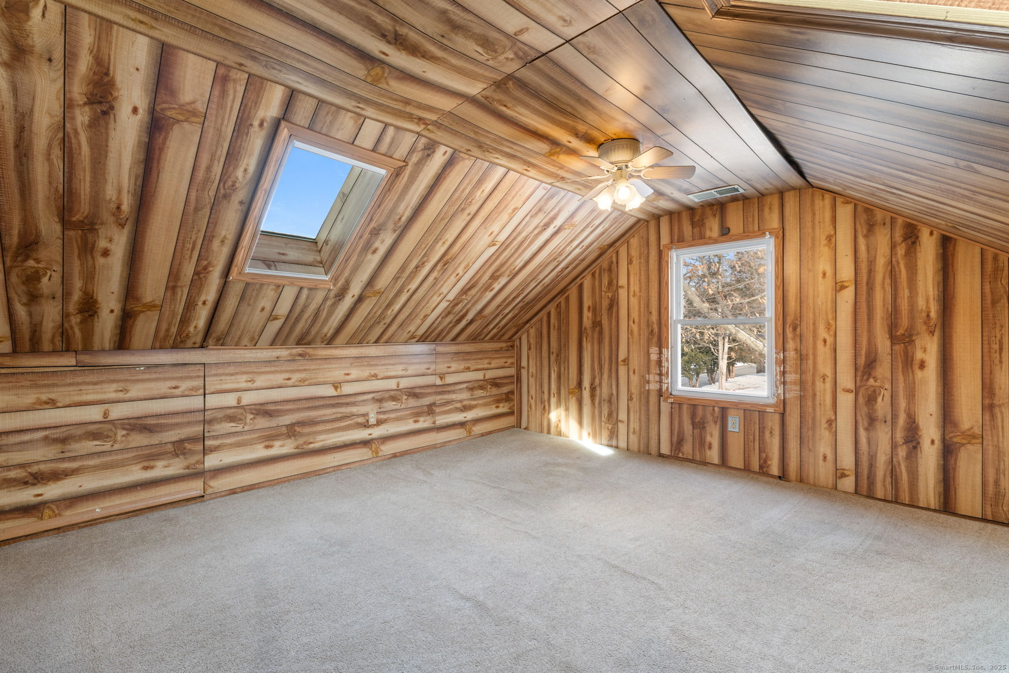 Plainville, Connecticut 06062, United States, 3 Bedrooms Bedrooms, ,1 BathroomBathrooms,Residential,Pending,3769