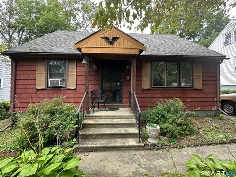 Photo of 500 Woodlawn Avenue Extension, Bridgeport, CT 06606 (MLS # 24156788)