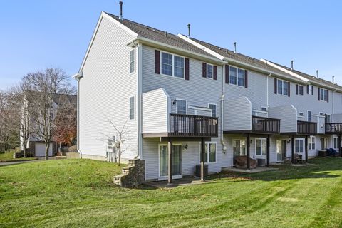 Tiny photo for 1406 Pinnacle Way #1406, Danbury, CT 06811 (MLS # 24144054)