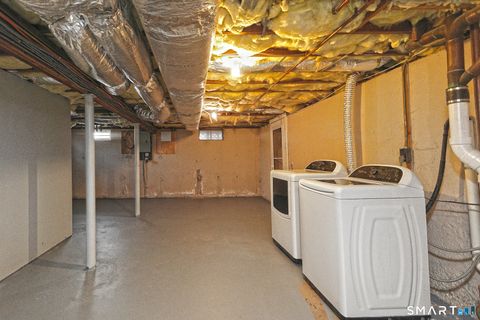 Tiny photo for 53 Pheasant Road, West Haven, CT 06516 (MLS # 24143991)