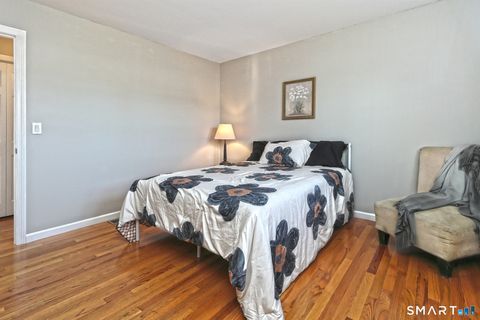 Tiny photo for 53 Pheasant Road, West Haven, CT 06516 (MLS # 24143991)