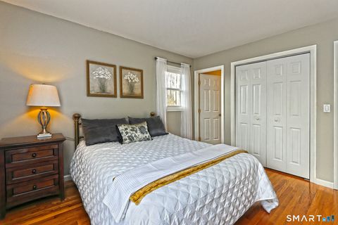 Tiny photo for 53 Pheasant Road, West Haven, CT 06516 (MLS # 24143991)