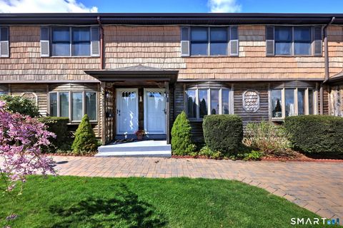 Tiny photo for 1 Cora Street #4, New Haven, CT 06512 (MLS # 24167195)