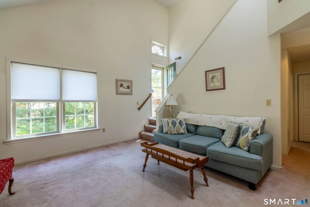 Photo of 9 Newberry Lane #9, Glastonbury, CT 06033 (MLS # 24168460)