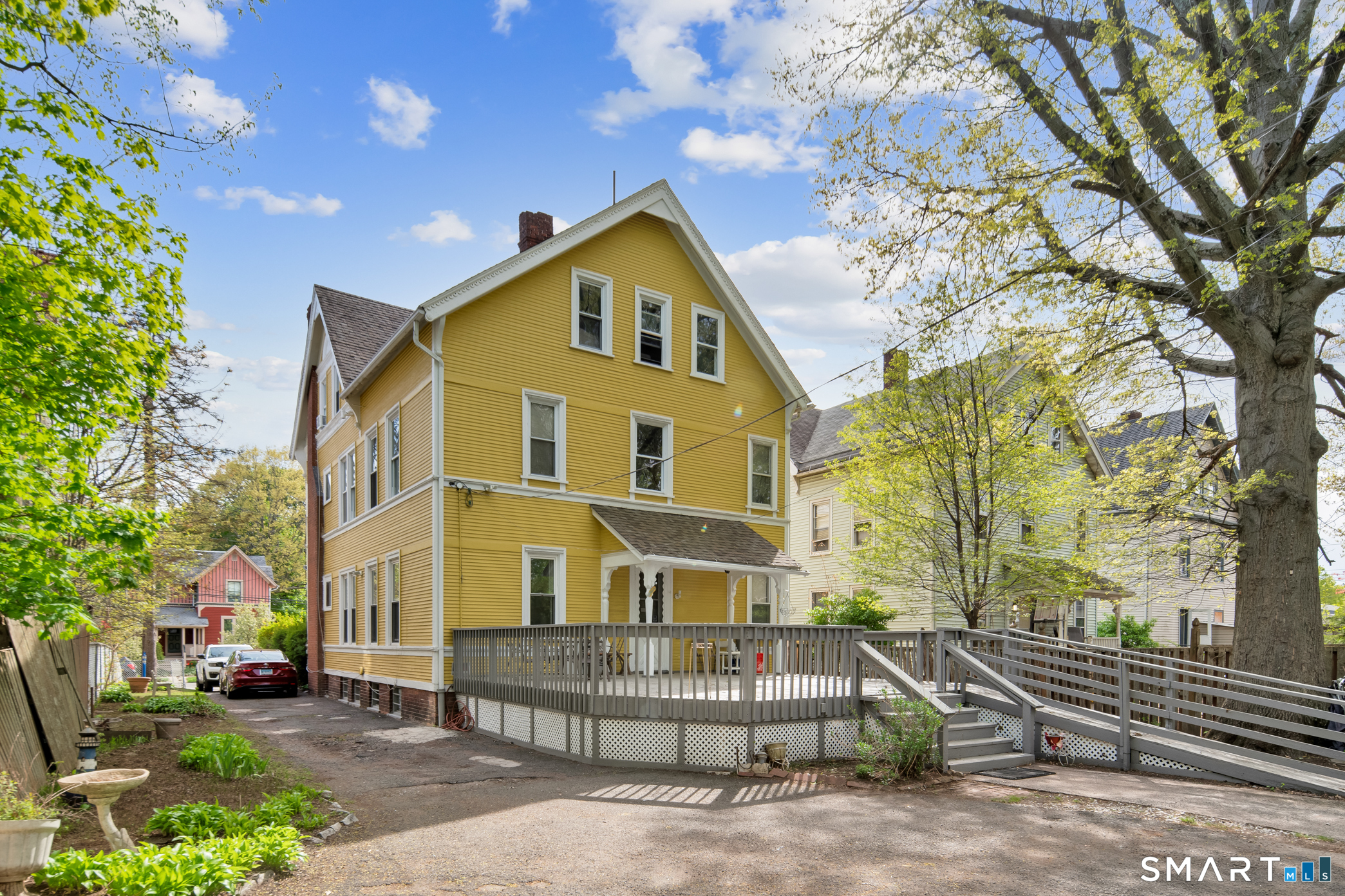 327 Edgewood Avenue