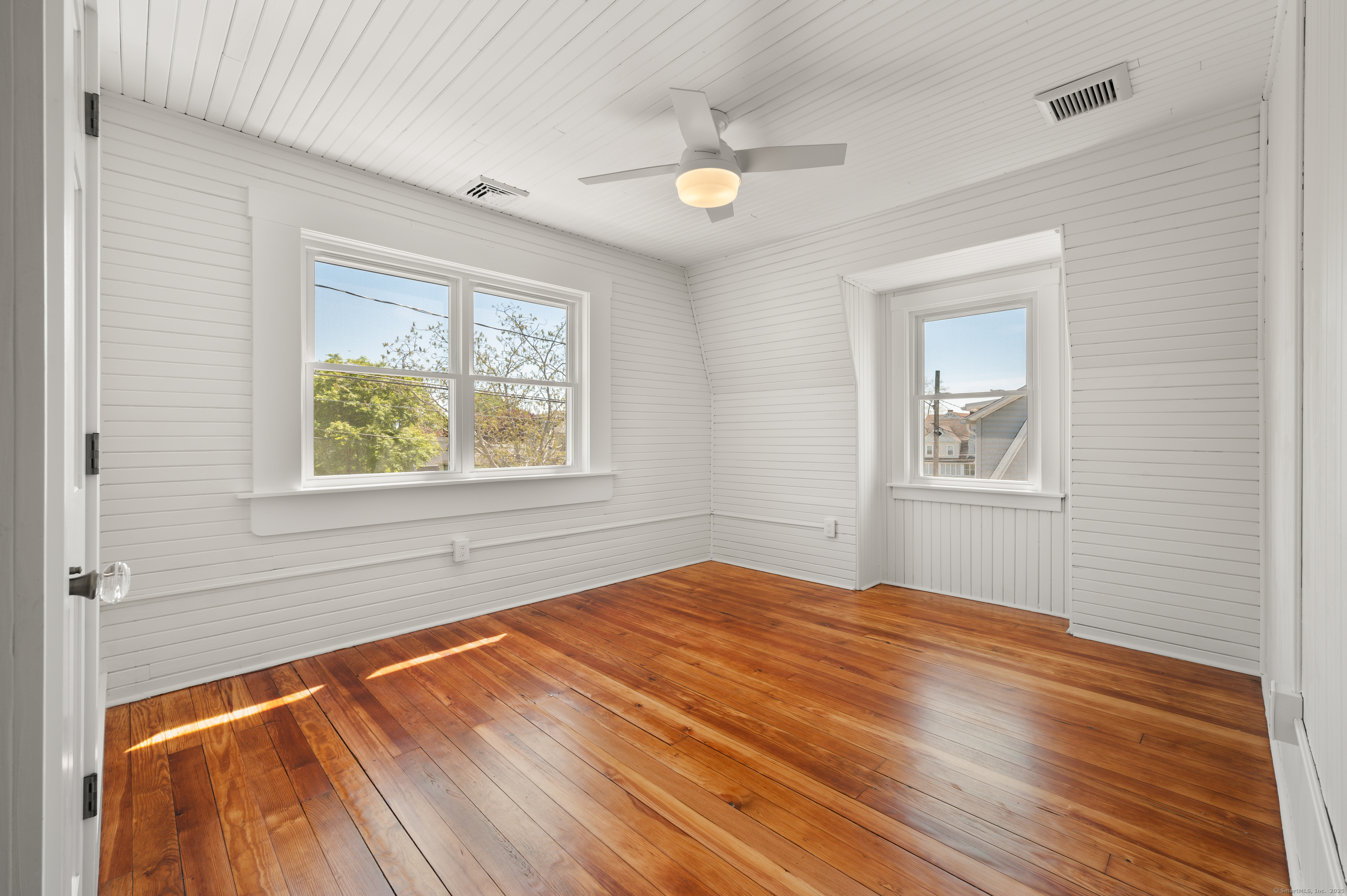 46 Park Street, New London, Connecticut image 31